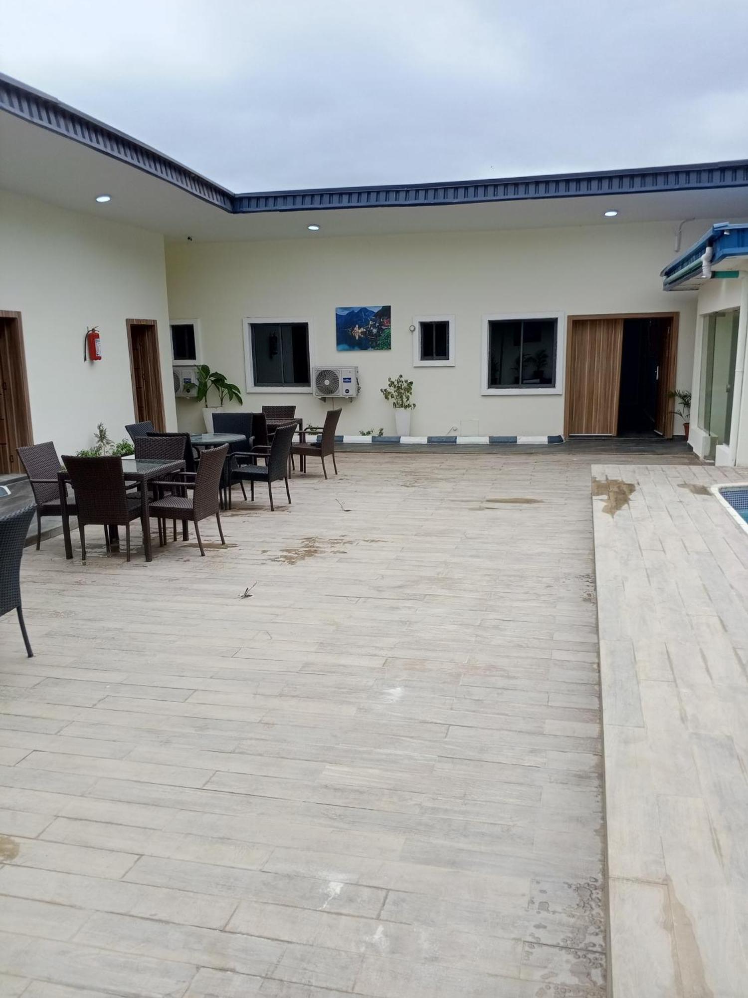 Lakehamm Residence Ikeja Bagian luar foto